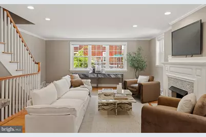 2329 Locust Street, Philadelphia, PA 19103 - Photo 10
