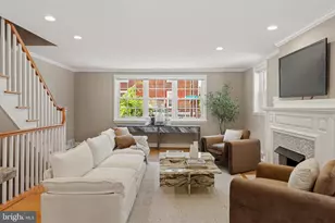 2329 Locust St, Philadelphia, PA 19103 - Photo 10