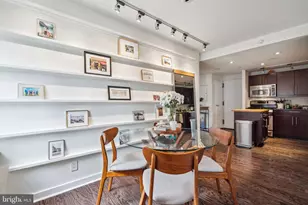 219 S 18th St, Philadelphia, PA 19103 - Photo 4