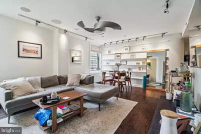 219 S 18th Street #1412, Philadelphia, PA 19103 - Photo 2