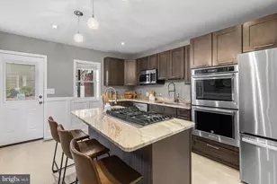 523 Fairmount Ave, Philadelphia, PA 19123 - Photo 12