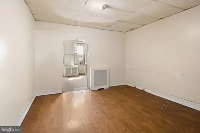 528 Dudley Street, Philadelphia, PA 19148 - Photo 6