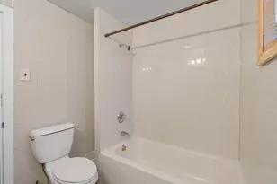 1633 S Rosewood St, Philadelphia, PA 19145 - Photo 16