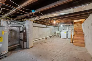 1633 S Rosewood St, Philadelphia, PA 19145 - Photo 22