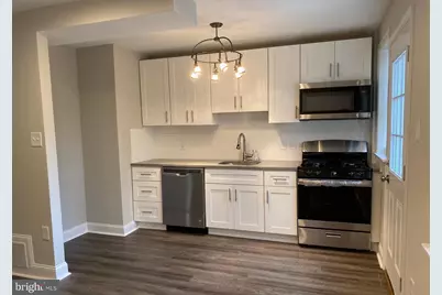 386 Fairway Terrace, Philadelphia, PA 19128 - Photo 4