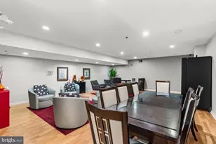 1324 Locust St, Philadelphia, PA 19107 - Photo 4