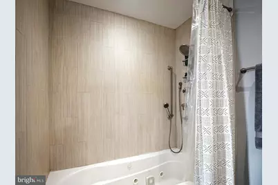 201 Green Street #4A, Philadelphia, PA 19123 - Photo 28