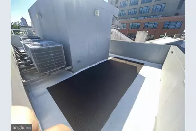 1008 Green Street, Philadelphia, PA 19123 - Photo 4