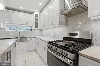 2228 W Ontario Street, Philadelphia, PA 19140 - Photo 10