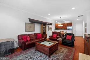 700 Commodore Court, Philadelphia, PA 19146 - Photo 8