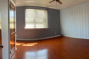 6128 Newtown Ave, Philadelphia, PA 19111 - Photo 4