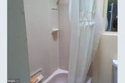 867 E Price Street E, Philadelphia, PA 19138 - Photo 6