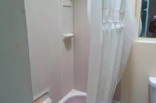 867 E Price Street E, Philadelphia, PA 19138 - Photo 6