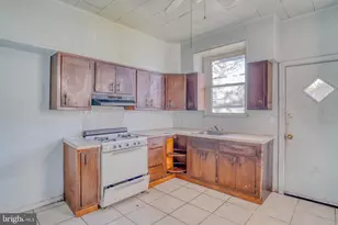 5705 Leonard St, Philadelphia, PA 19149 - Photo 14