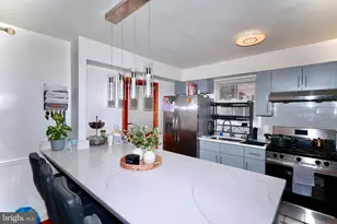 7523 Brous Ave, Philadelphia, PA 19152 - Photo 6