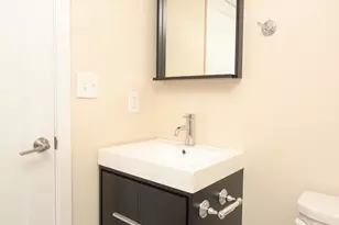 1218 S 8th St, Philadelphia, PA 19147 - Photo 10