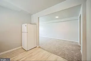 2619 Tremont St, Philadelphia, PA 19152 - Photo 4