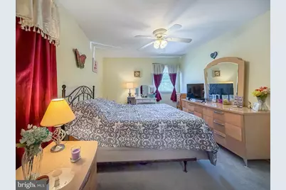 8585 Benton Avenue, Philadelphia, PA 19152 - Photo 22