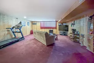 8585 Benton Ave, Philadelphia, PA 19152 - Photo 32