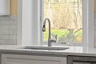 3534 Ainslie St, Philadelphia, PA 19129 - Photo 34