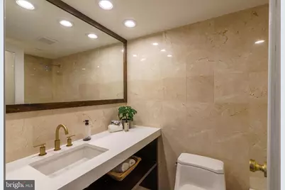 2018-32 Walnut Street #16GH, Philadelphia, PA 19103 - Photo 50