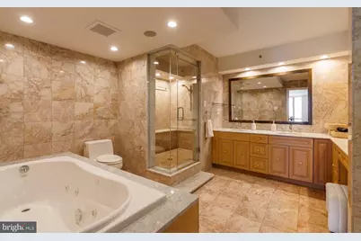 2018-32 Walnut Street #16GH, Philadelphia, PA 19103 - Photo 36