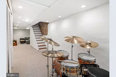 880 N Bucknell Street, Philadelphia, PA 19130 - Photo 42