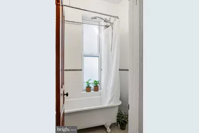 880 N Bucknell Street, Philadelphia, PA 19130 - Photo 40