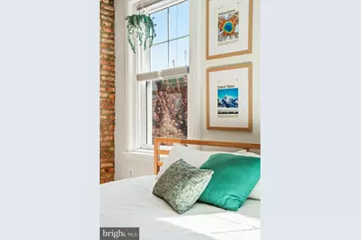 880 N Bucknell Street, Philadelphia, PA 19130 - Photo 30
