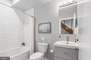 2329 Gerritt St, Philadelphia, PA 19146 - Photo 24