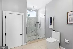 2329 Gerritt St, Philadelphia, PA 19146 - Photo 22