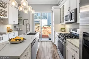 2329 Gerritt St, Philadelphia, PA 19146 - Photo 8