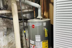 2559 S Shields St, Philadelphia, PA 19142 - Photo 20