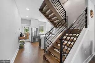 2015 Tulip St, Philadelphia, PA 19125 - Photo 6