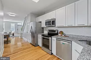 1214 N Lecount St, Philadelphia, PA 19121 - Photo 8