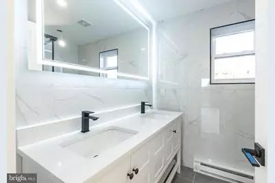 1905 S Alder Street, Philadelphia, PA 19148 - Photo 22