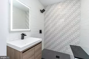 602 Wilder St, Philadelphia, PA 19147 - Photo 8