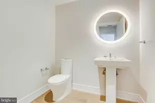 301 S Broad St, Philadelphia, PA 19107 - Photo 26