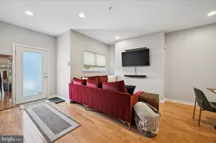 4128 Apple St, Philadelphia, PA 19127 - Photo 4