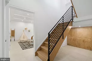 1102 Cypress St, Philadelphia, PA 19107 - Photo 58