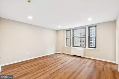 135 S 19th Street #1205, Philadelphia, PA 19103 - Photo 2