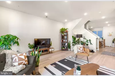 2212 N Front Street #5, Philadelphia, PA 19133 - Photo 4