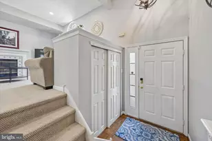 305 Sage Ln, Philadelphia, PA 19128 - Photo 2