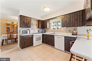 1858 Greymont St, Philadelphia, PA 19116 - Photo 14