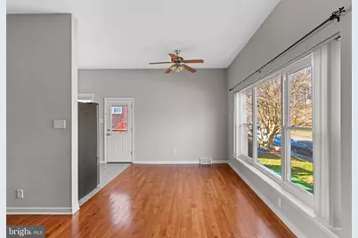 8517 Algon Avenue, Philadelphia, PA 19152 - Photo 4