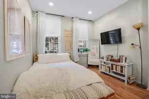 626 S 19th St, Philadelphia, PA 19146 - Photo 2