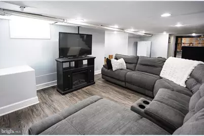 [Address not provided], Philadelphia, PA 19135 - Photo 30