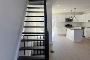 8036 Mars Pl, Philadelphia, PA 19153 - Photo 14