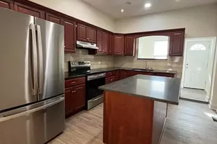 2430 Carpenter St, Philadelphia, PA 19146 - Photo 2