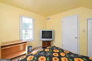 806 St Christopher Ln, Philadelphia, PA 19116 - Photo 42